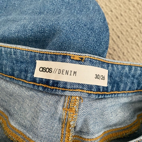 ASOS Denim Jeans with Cut Out Ankle Hem - Picture 4 of 6